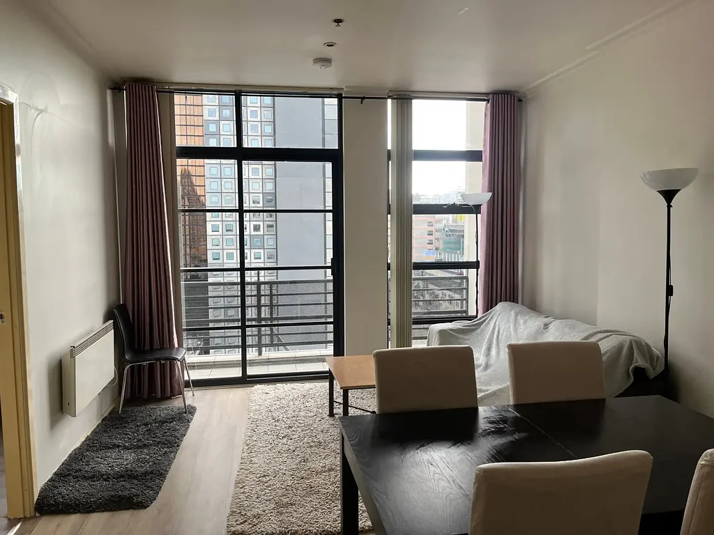 Large furnished one bedroom apartment with balcony