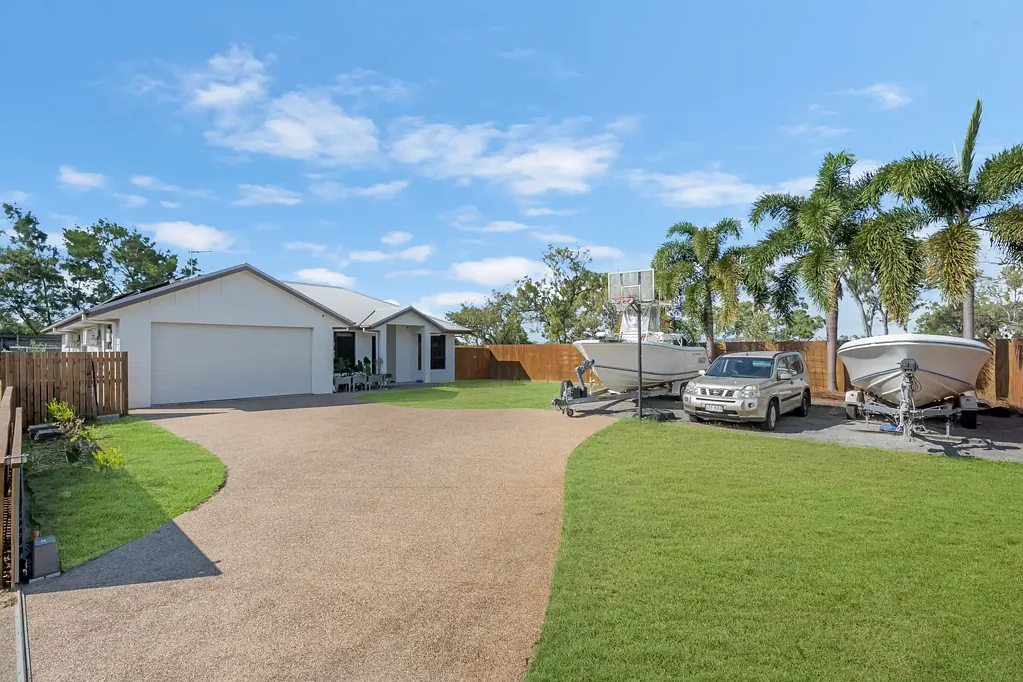36 Burlingon Circuit, Mount Louisa, QLD 4814