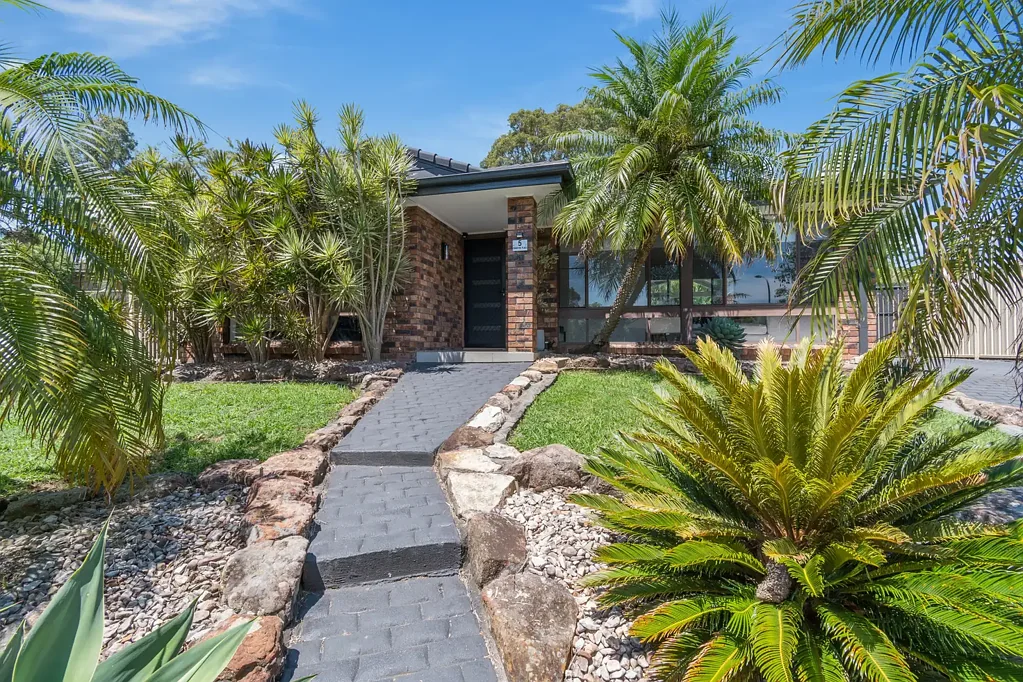 5 Crighton Place, Dapto, NSW 2530