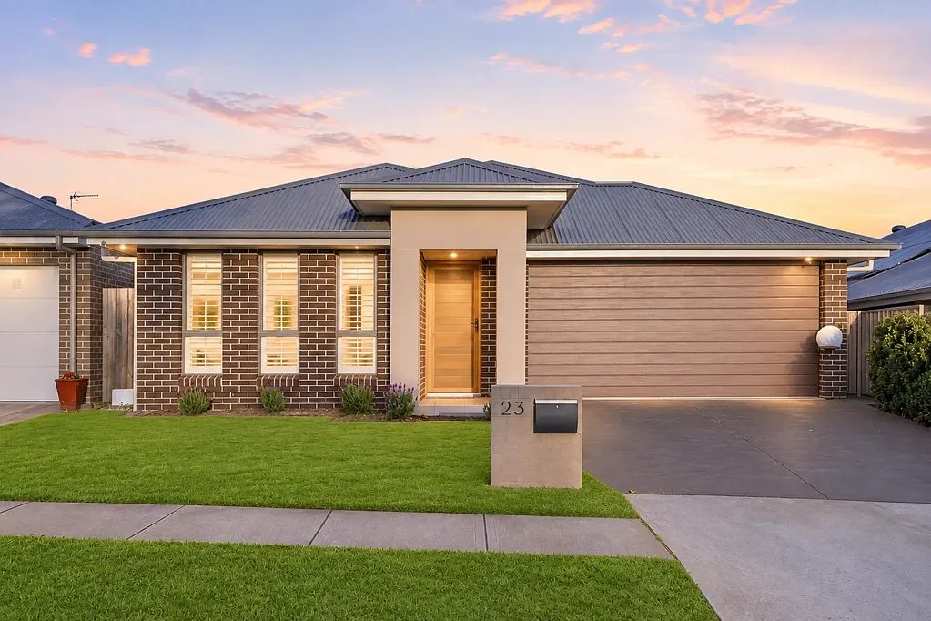 Spring Farm 4chambre MODERN FAMILY LIVING!!