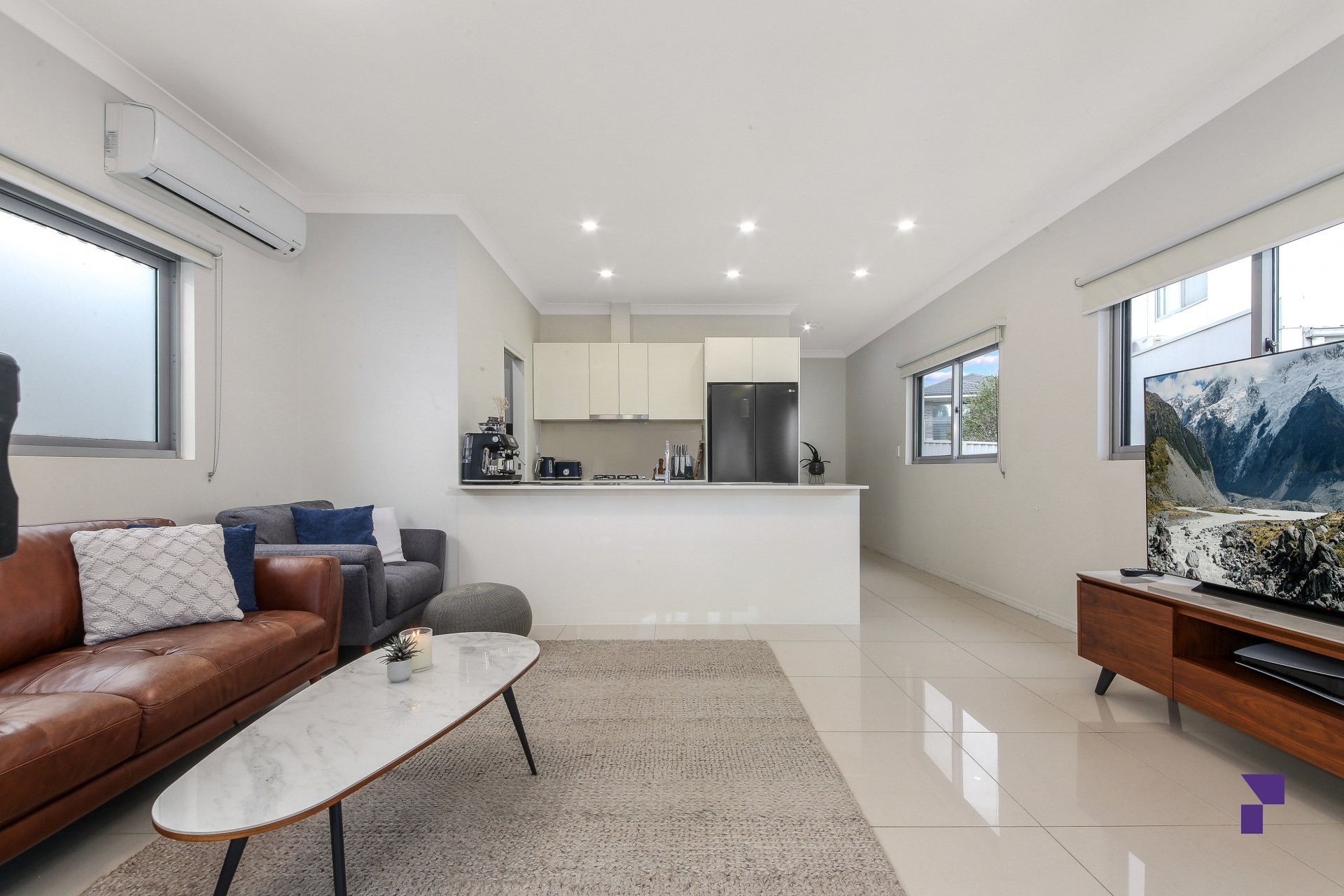 5 BOWAGA CCT, VILLAWOOD NSW 2163, 0部屋, 0バスルーム, House