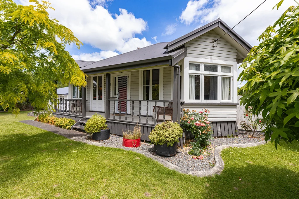 Taumarunui 4房  Charming 1930's Villa - Versatile Family Home
