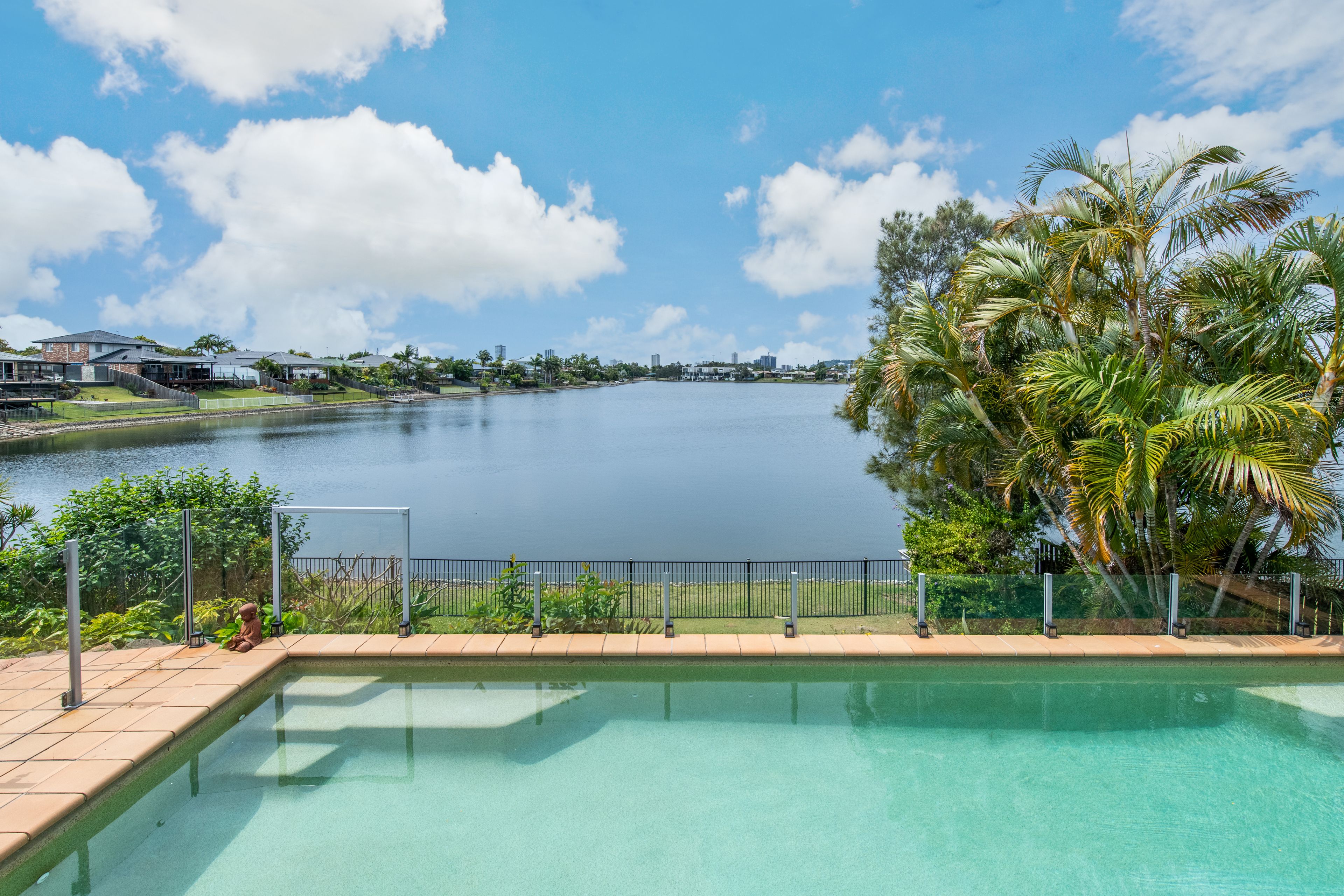 87 CASSOWARY DR, BURLEIGH WATERS QLD 4220, 0 ห้องนอน, 0 ห้องน้ำ, House