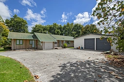 4 Proctor Road, Poroti