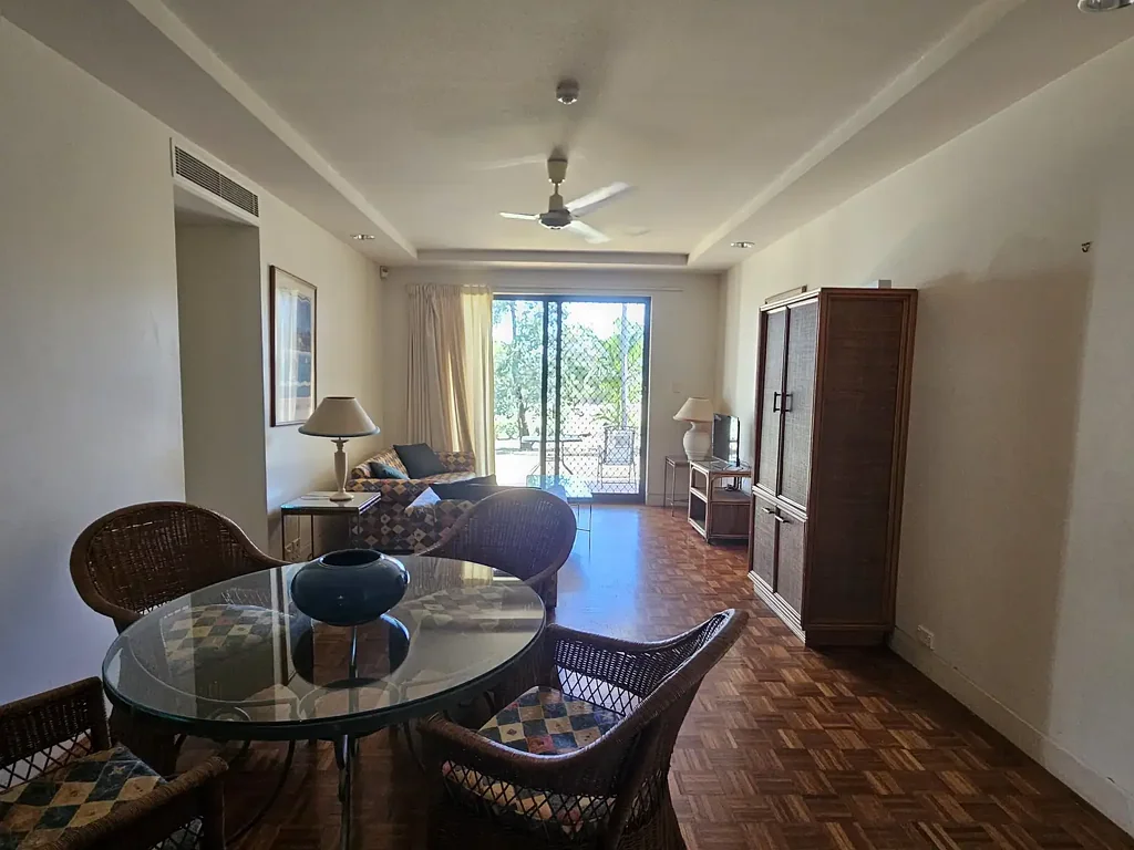 Comfortable Living in Laguna Quays