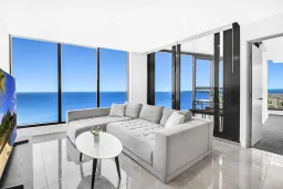 5708/88 The Esplanade, Surfers Paradise