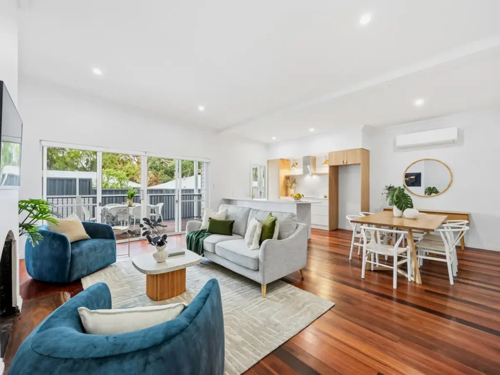 Victoria Park 3ห้องนอน Brand New - Spacious Character Home!