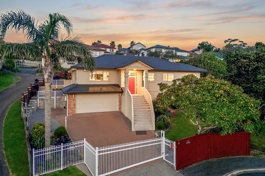 Unsworth Heights 4બેડરૂમ Private, Sunny Living in a Quiet Cul De Sac