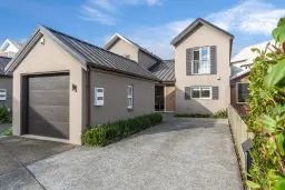 1 Mikoikoi Crescent, Mangere Bridge