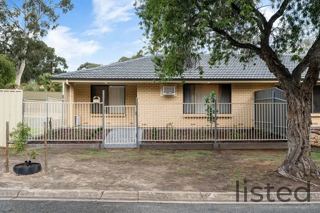 2/25 Greenwood Drive, St Agnes, SA 5097