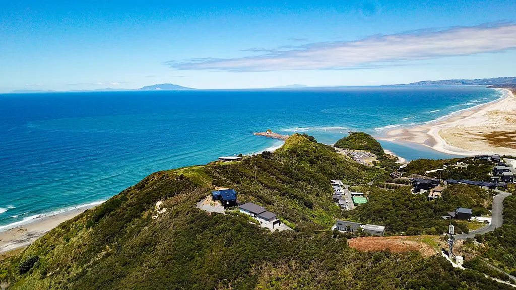Mangawhai Heads  Premium Coastal Living Above the Surf