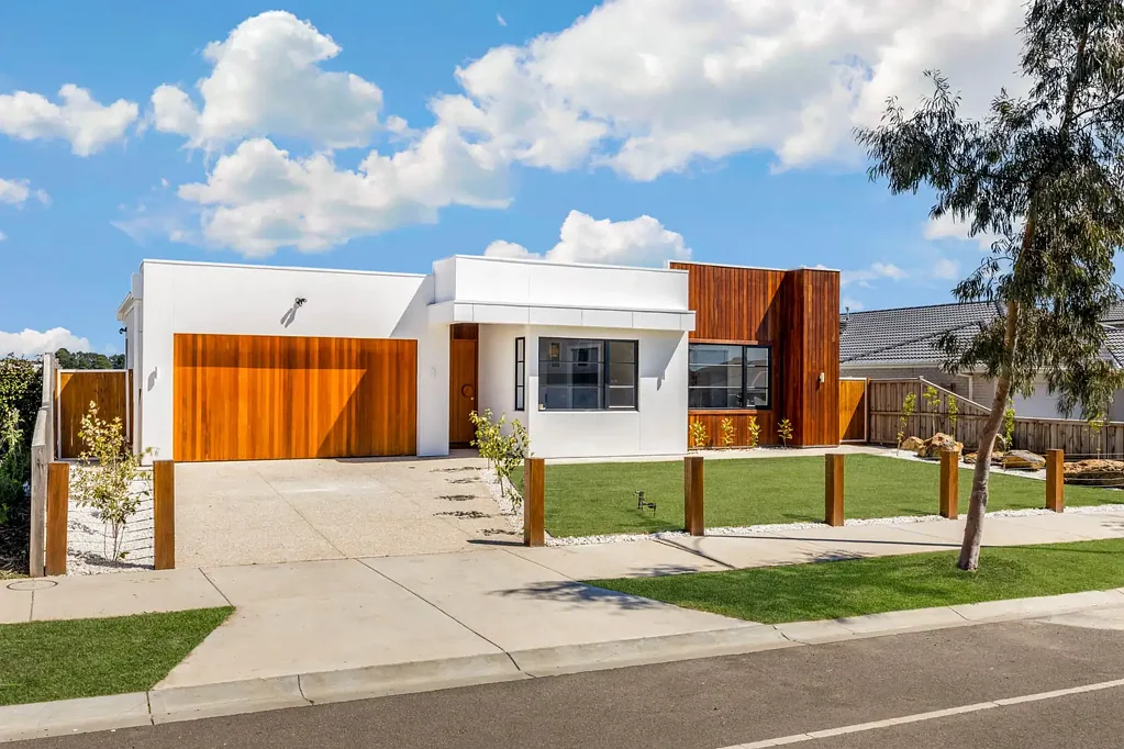 355 McGeorge Road, Gisborne, VIC 3437