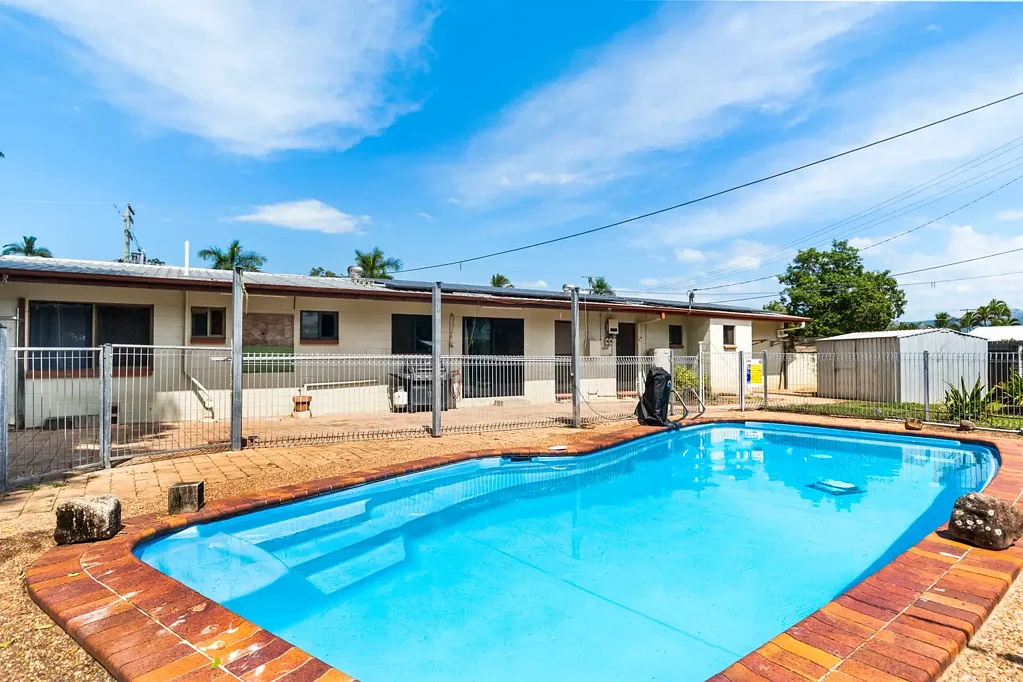 6 Munbilla Drive, Kelso, QLD 4815