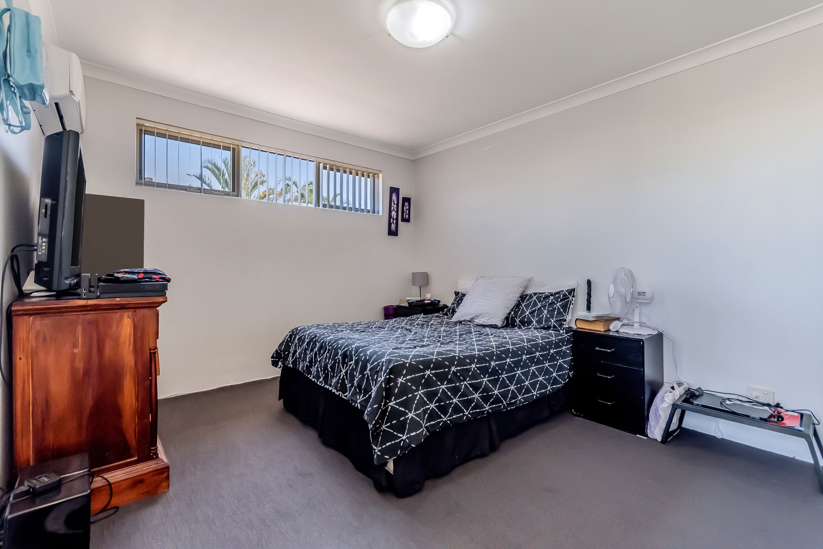 UNIT 1 35 NICHOLSON RD, CANNINGTON WA 6107, 0 Schlafzimmer, 0 Badezimmer, Unit