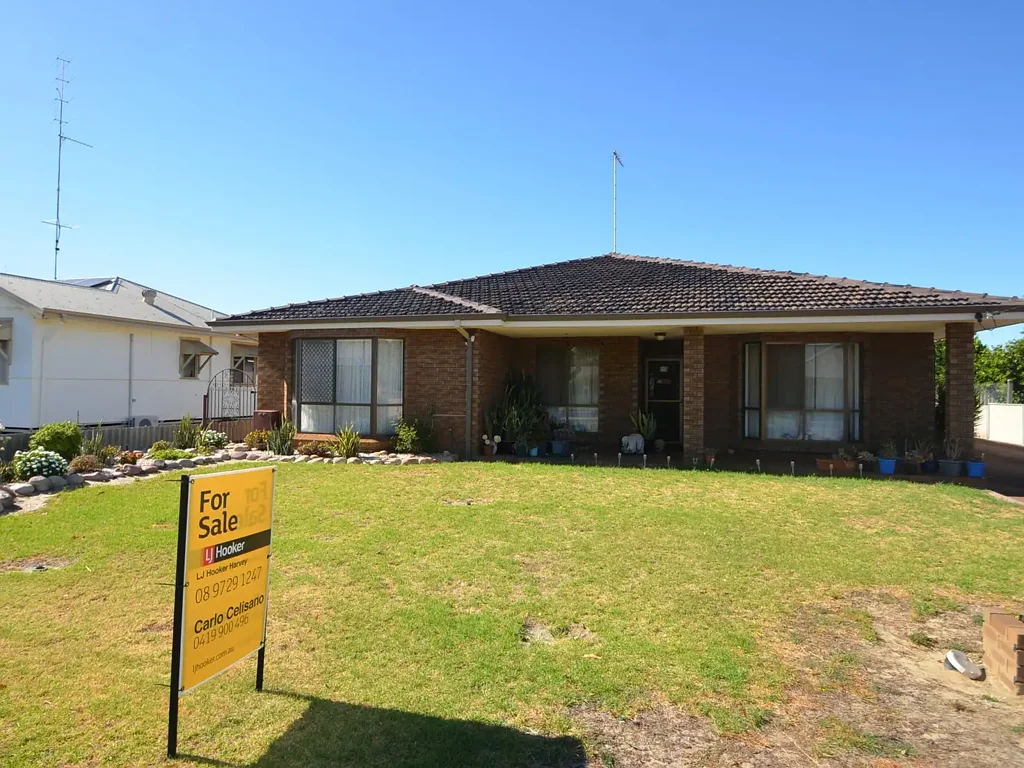 Harvey 3 Bedroom Need to view