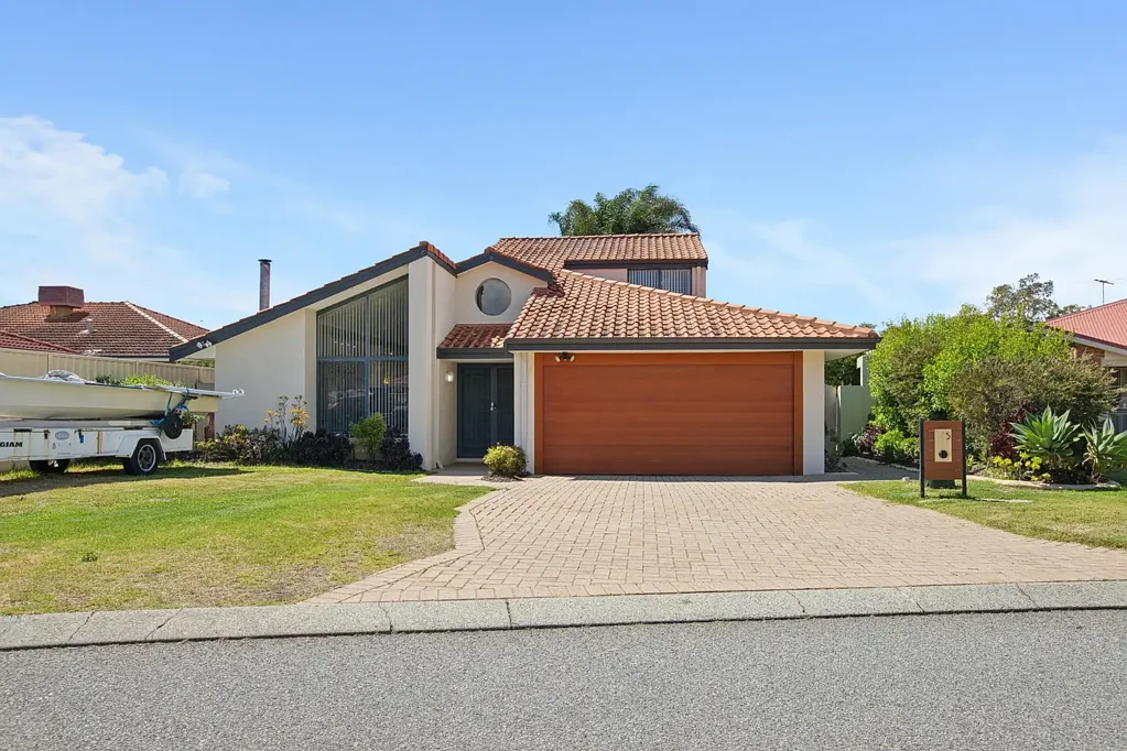 Atwell 5 Slaapkamer Tropical Family Retreat