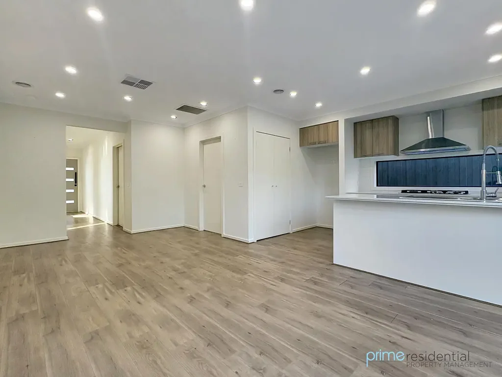 Three-Bedroom Family Home in Thornhill Park