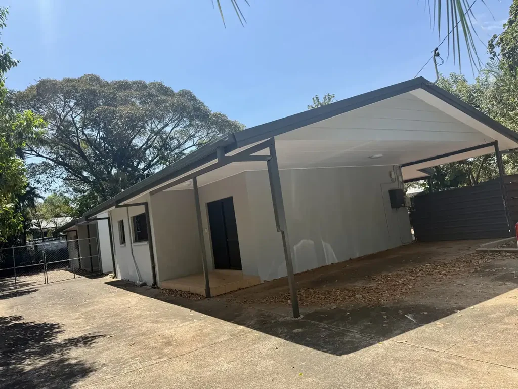 Charming 2-Bed Duplex with Character � Coconut Grove