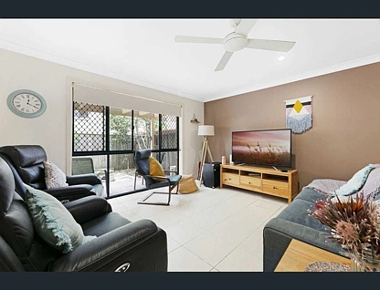 4/15 Gordon Street, Labrador, Gold Coast, 3 Bedrooms, 2 Bathrooms, House