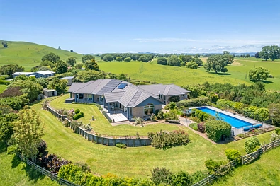 Otorohanga 5 Bedroom Elite rural living with agribusiness appeal