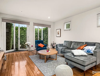15 Kenneth Street, Bulleen, VIC 3105, 4 slaapkamers, 2 badkamers, Townhouse