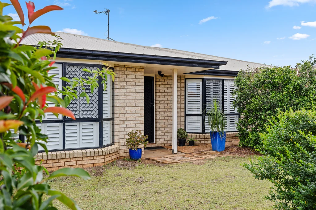 8 Lynne Court, Oakey, QLD 4401