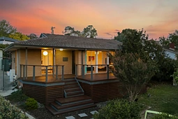 17 Ironside Street, Weston