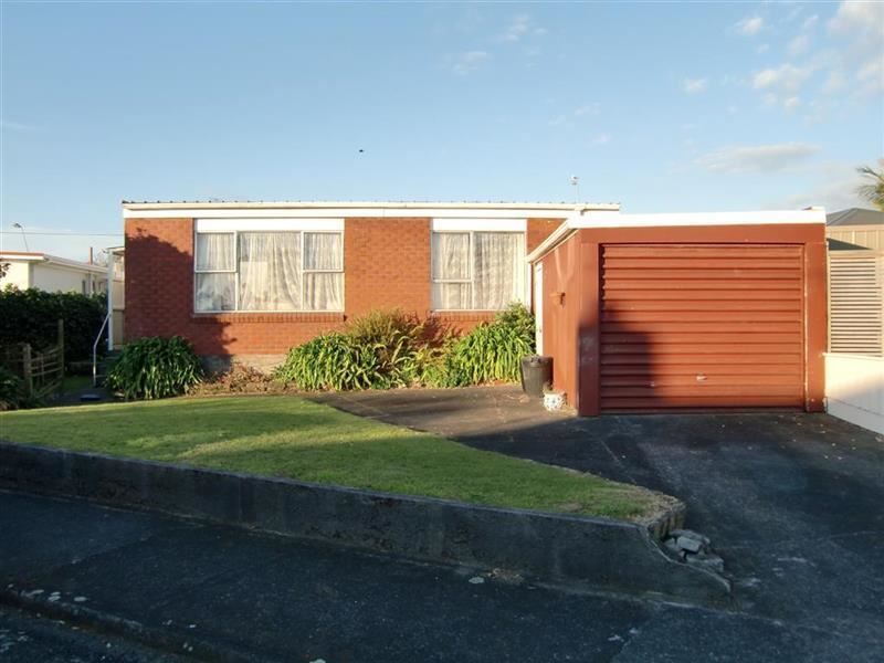 25 Baring Terrace, Strandon, New Plymouth, 2 Schlafzimmer, 1 Badezimmer