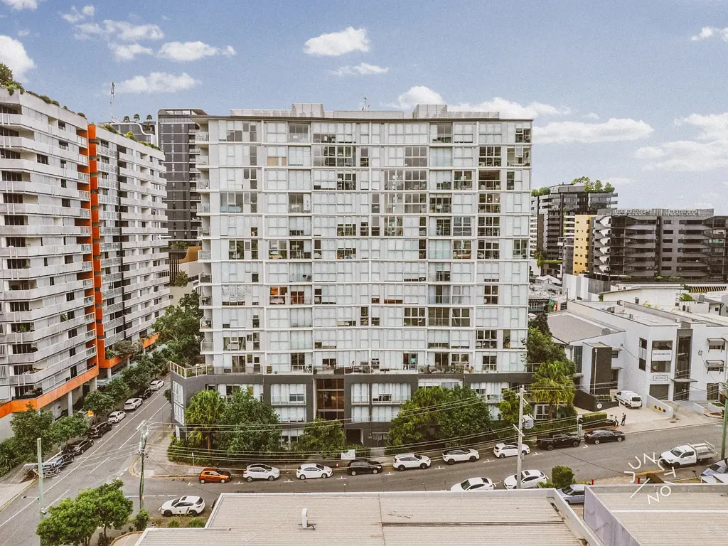 Newstead 1कमरा East-Facing Living in the Heart of Newstead