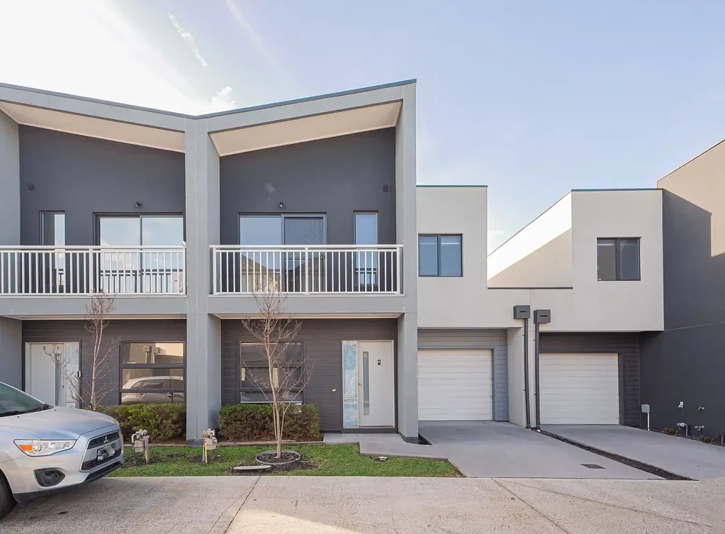 Modern, Stylish 3 Bedroom townhouse - Available now.