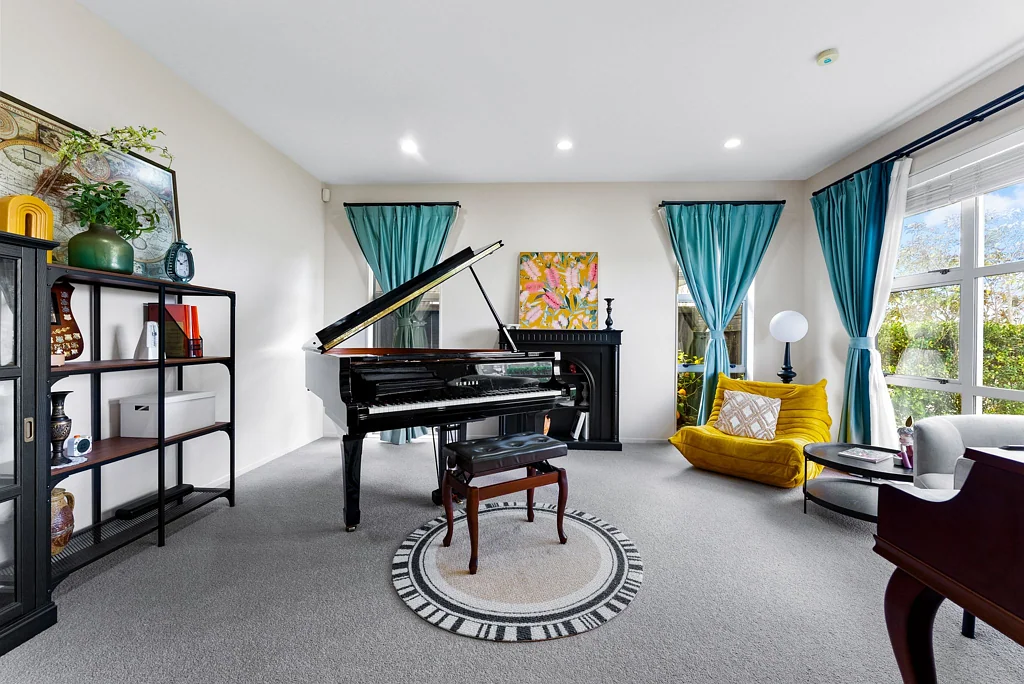 Karaka 5ਬੈੱਡਰੂਮ Your Next Gain -Karaka Lakes Living!