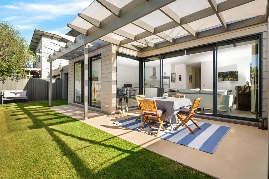 Portarlington 2Zimmer Stylish Coastal Escape with Modern Design