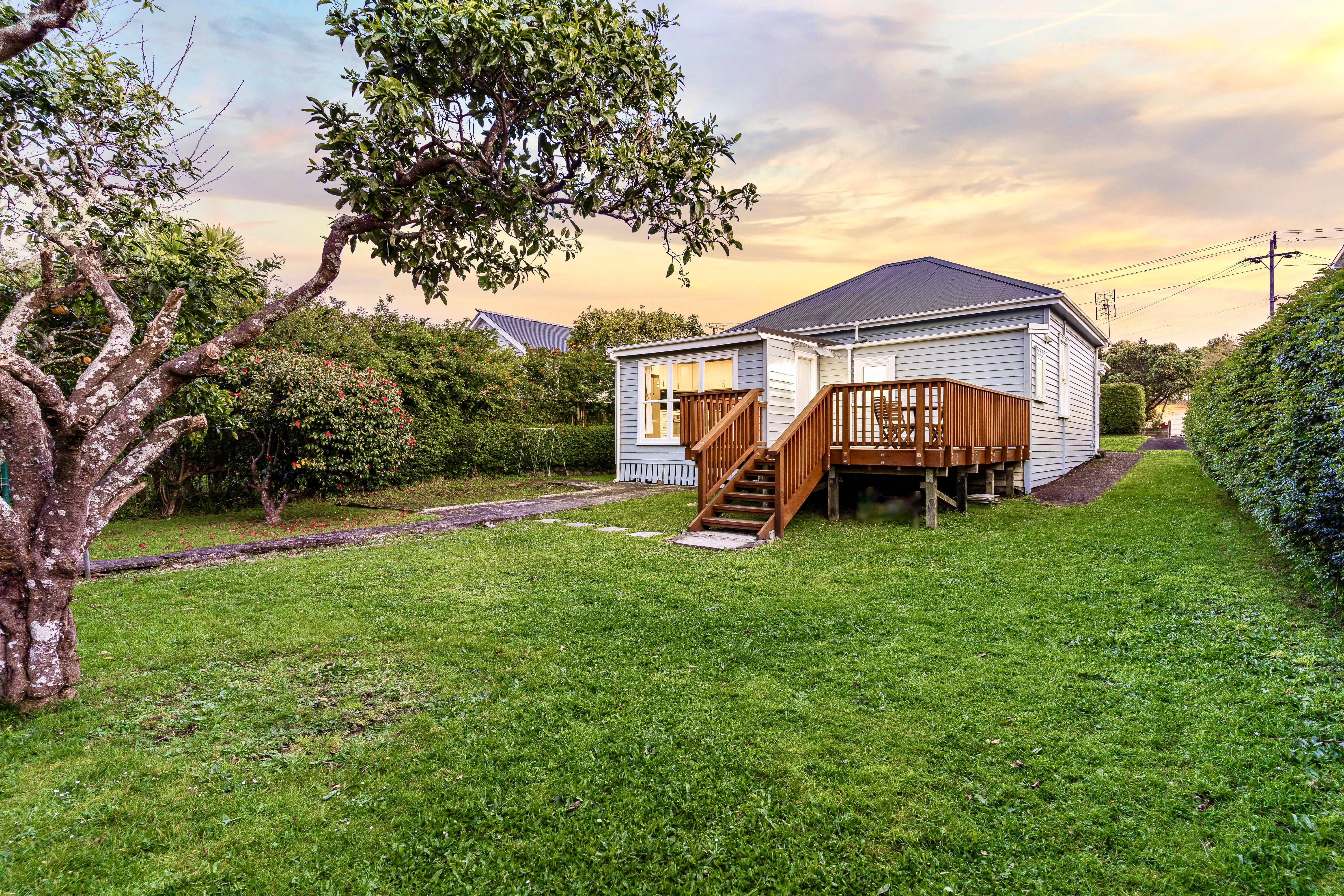 6 Halesowen Avenue, Sandringham, Auckland, 3 Kuwarto, 1 Banyo, House