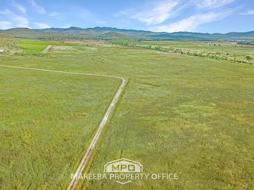 Mutchilba  PRIME LOCATION IN RURAL FARMING DISTRICT