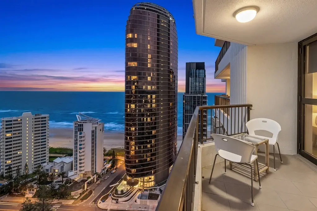 Surfers Paradise 2房  Stunning Ocean and Skyline Views - 26th Floor, NE corner