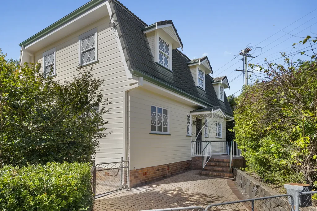 Booval 4 Bedroom Unique Two-Story Opportunity, Unbeatable Corner Block Convenience in the Heart of Booval