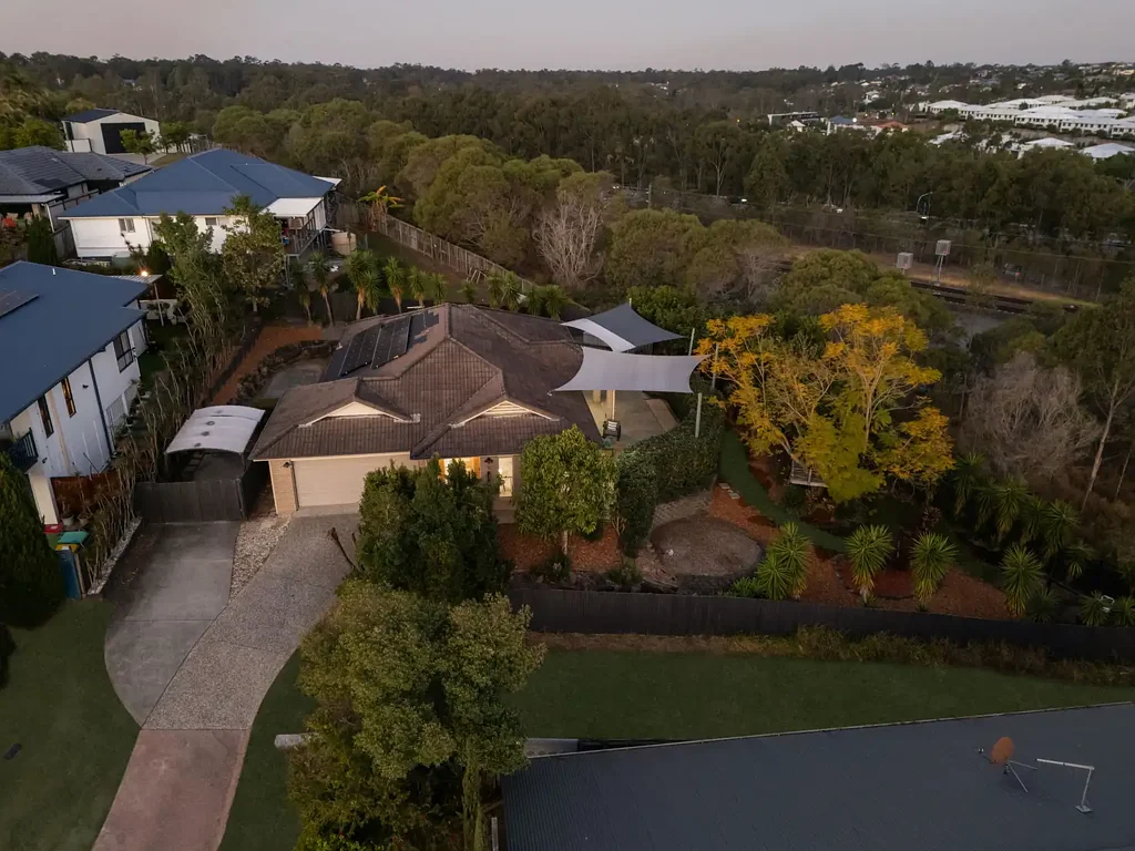 Springfield 4 Bedroom AN OASIS OF LUXURY, SCALE & SUSTAINABILITY | RARE 900M2 PRIVATE RETREAT