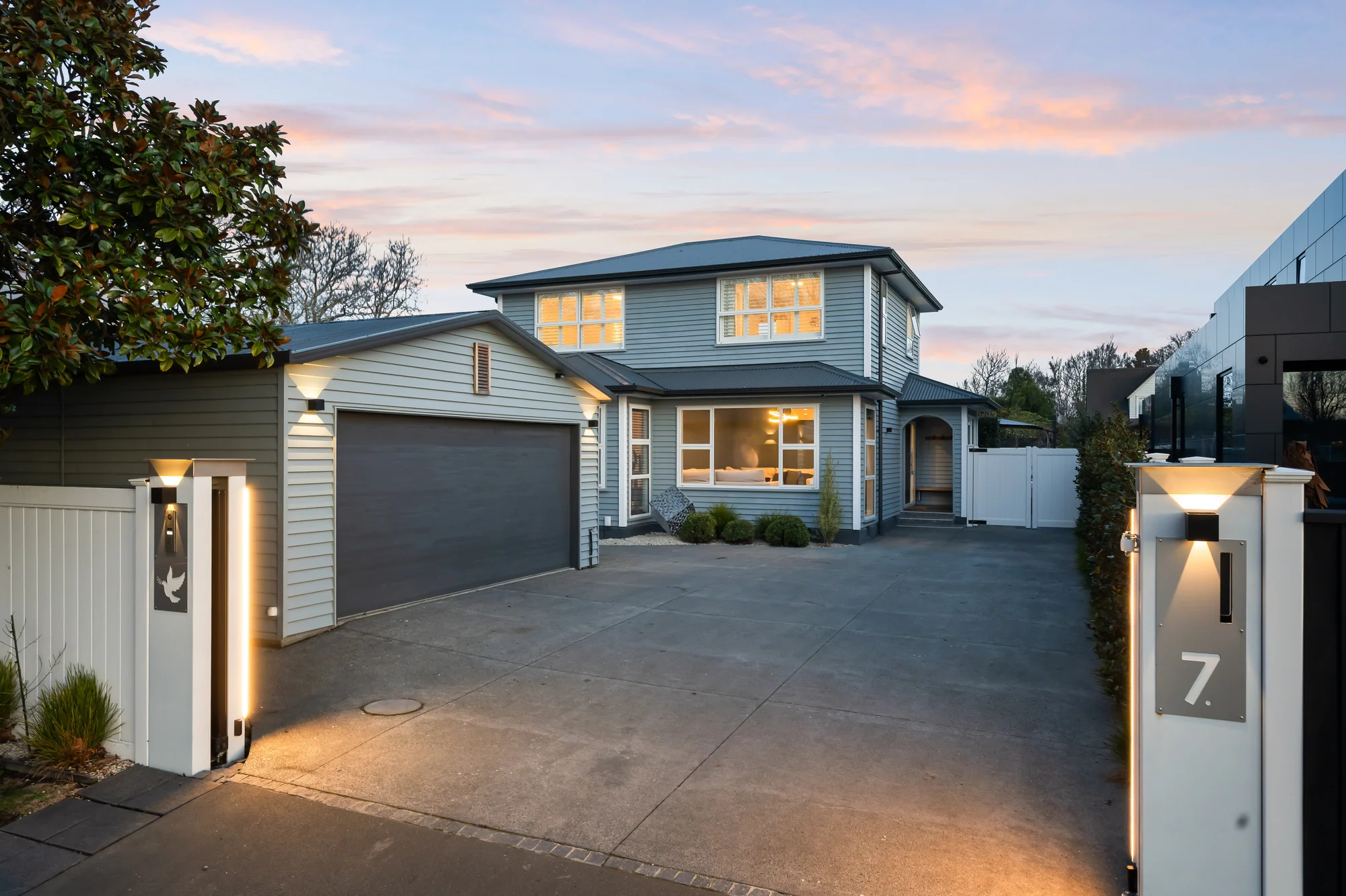 Fendalton 5कमरा A Masterclass in Character Renovation