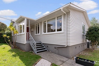 7A Lanark Place, Glen Innes, Auckland City
