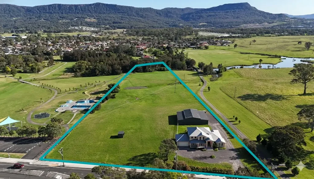 Horsley 5chambre Urban Acreage with a Country Feel