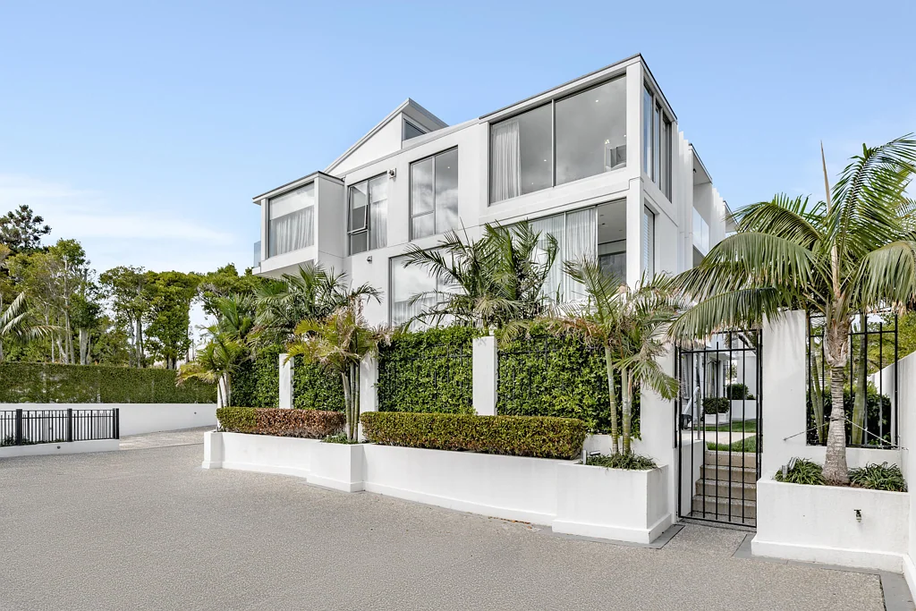 Remuera 3房  Executive Living in Prestigious Remuera