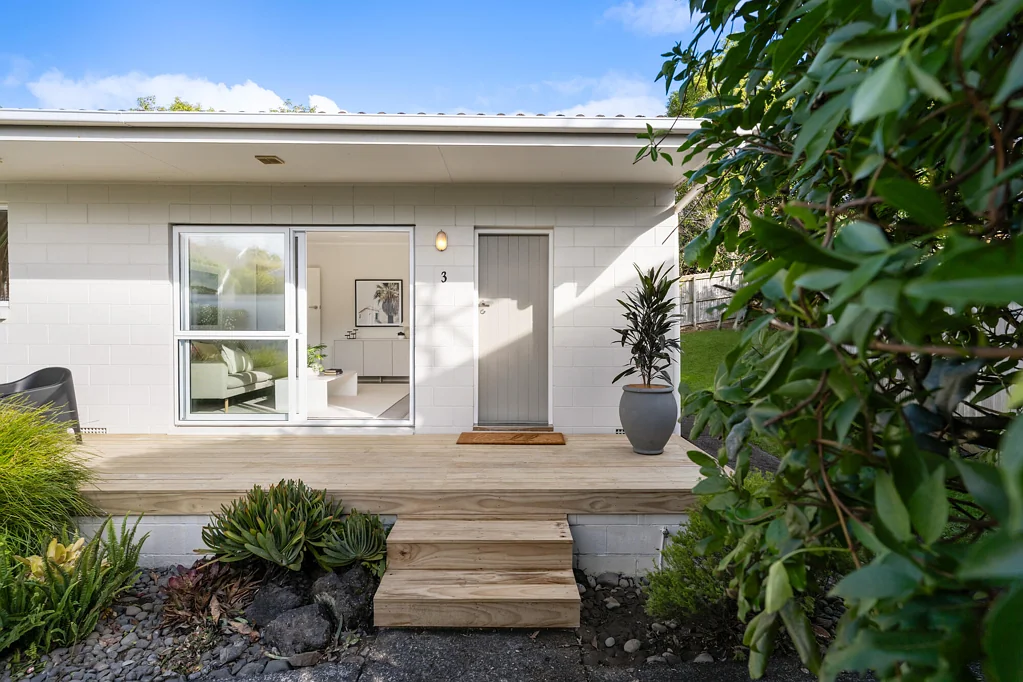 Glenfield 2房  Renovated. Freehold. Single Level!