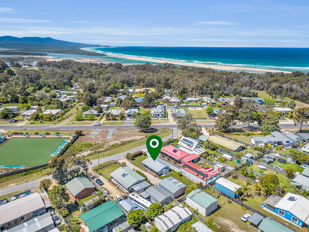 5 Lees Road, Mallacoota, VIC 3892