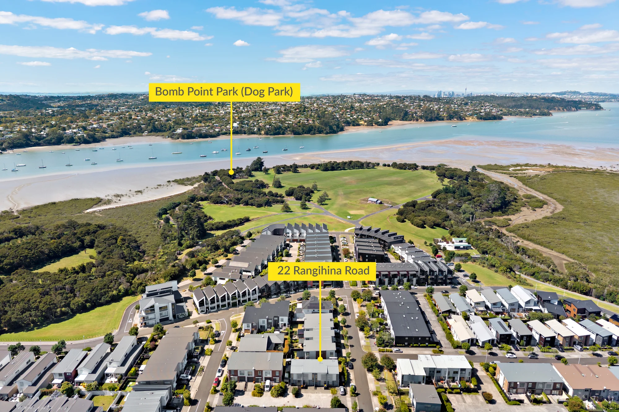 Hobsonville 2房 Freehold. 2 Heat Pumps. Walk to the Ferry.