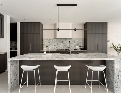 5a Cooks Avenue, Canterbury, South Western Suburbs, 5房, 3浴, Apartment