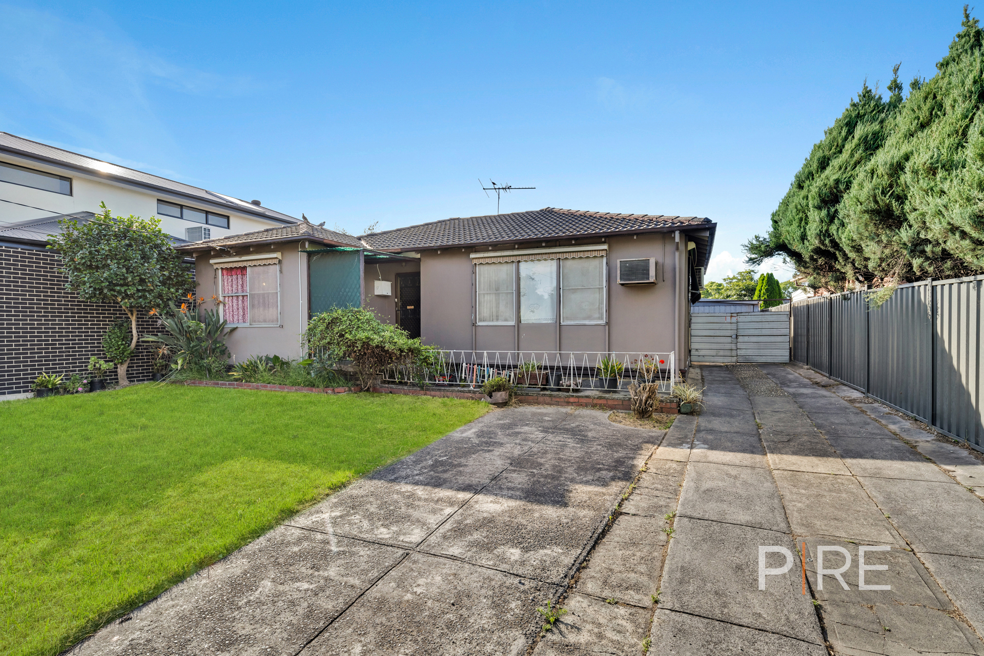 9 LIQUIDAMBER ST, DOVETON VIC 3177, 0 침실, 0 욕실, House