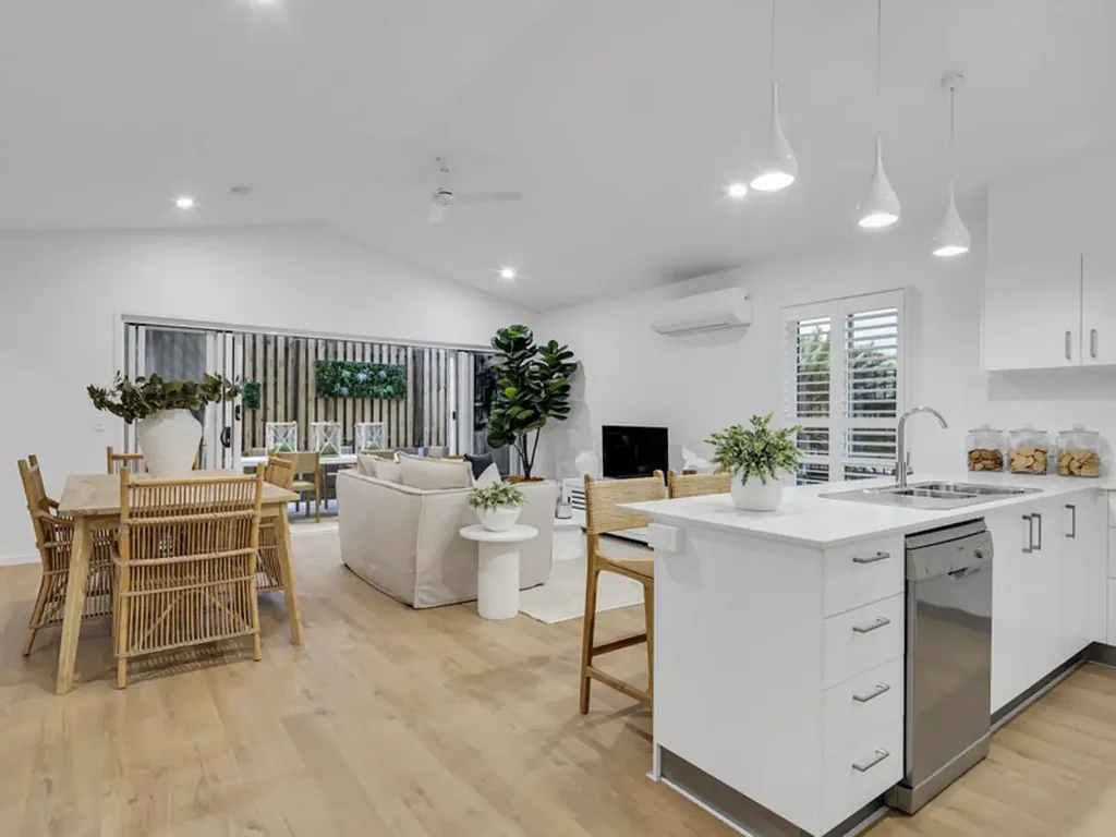 Urangan 2कमरा Introducing the Marlborough. Available now.