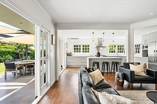 206 Norman Lesser Drive, Saint Johns, Auckland City