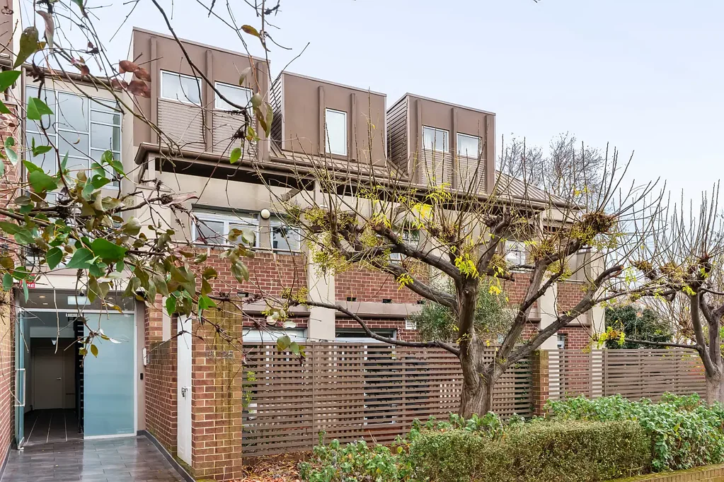 Northcote 1房 公寓生活本该如此美好… Apartment Living Should All Be This Good…