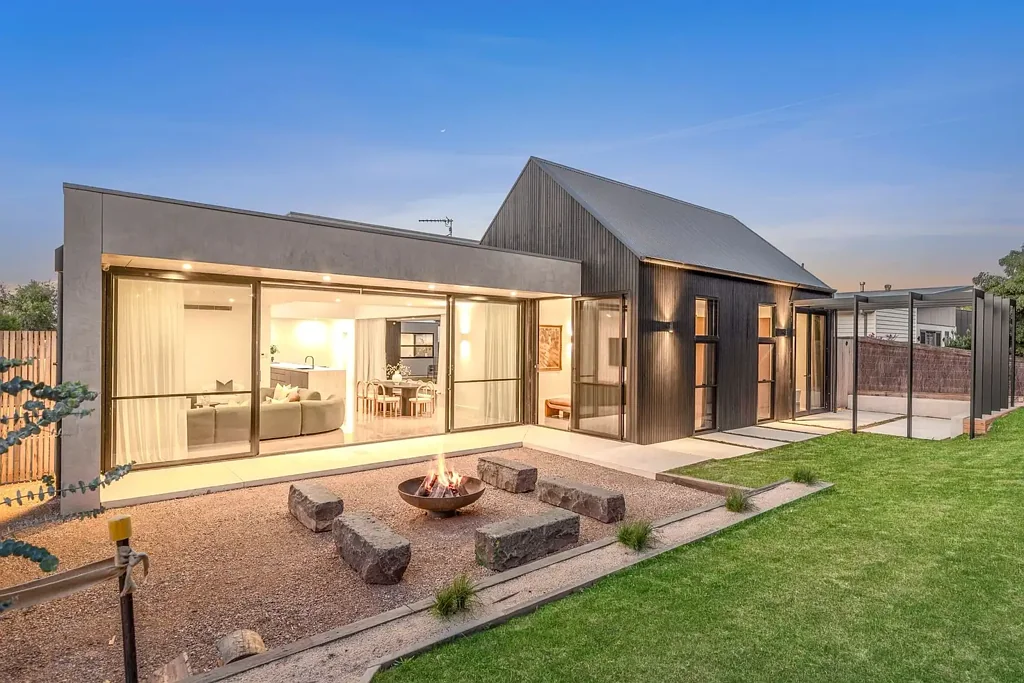 Connewarre 4ਬੈੱਡਰੂਮ A Masterpiece of Modern Living